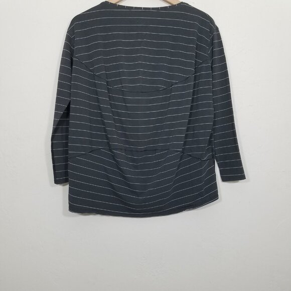 Lululemon Back in Action Striped Shirt - Picture 2 of 3